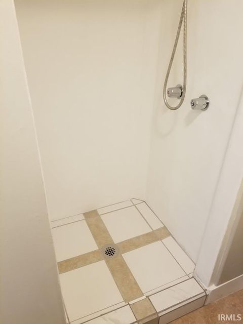 Tiny photo for 1109 Elizabeth Street, Lafayette, IN 47904 (MLS # 202547635)