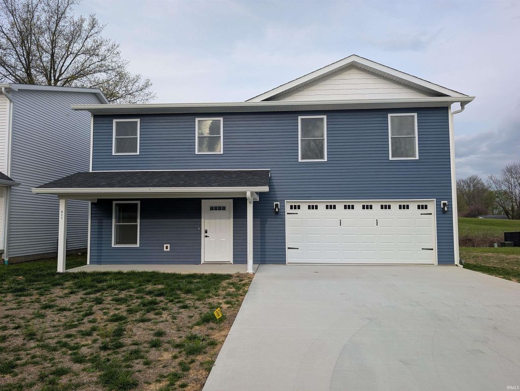 Photo of 811 SW 1st Street, Washington, IN 47501 (MLS # 202610948)