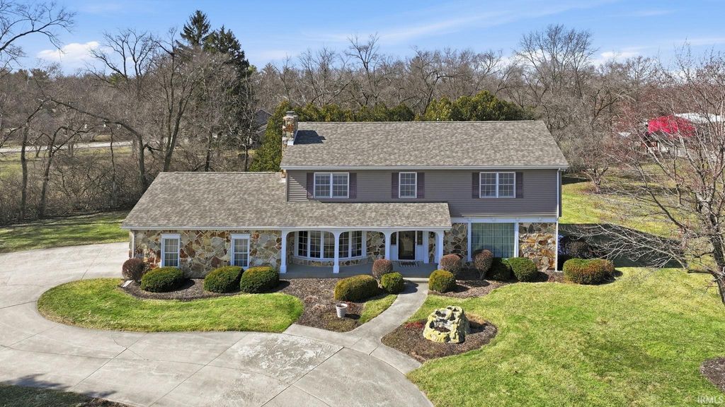 Photo of 2434 N Fairway Lane, Bluffton, IN 46714 (MLS # 202606573)