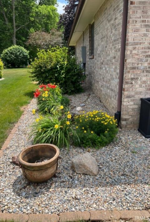 Tiny photo for 317 HARRISON Court, Greentown, IN 46936 (MLS # 202548673)