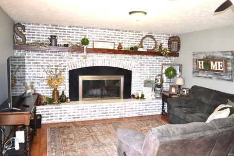 Tiny photo for 116 W North Street, Delphi, IN 46923 (MLS # 202608446)