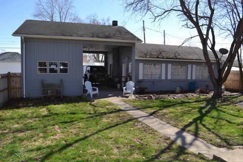 Tiny photo for 116 W North Street, Delphi, IN 46923 (MLS # 202608446)