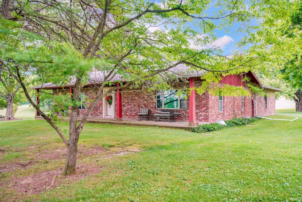 Photo of 1202 E State Road 58, Bedford, IN 47421 (MLS # 202622656)
