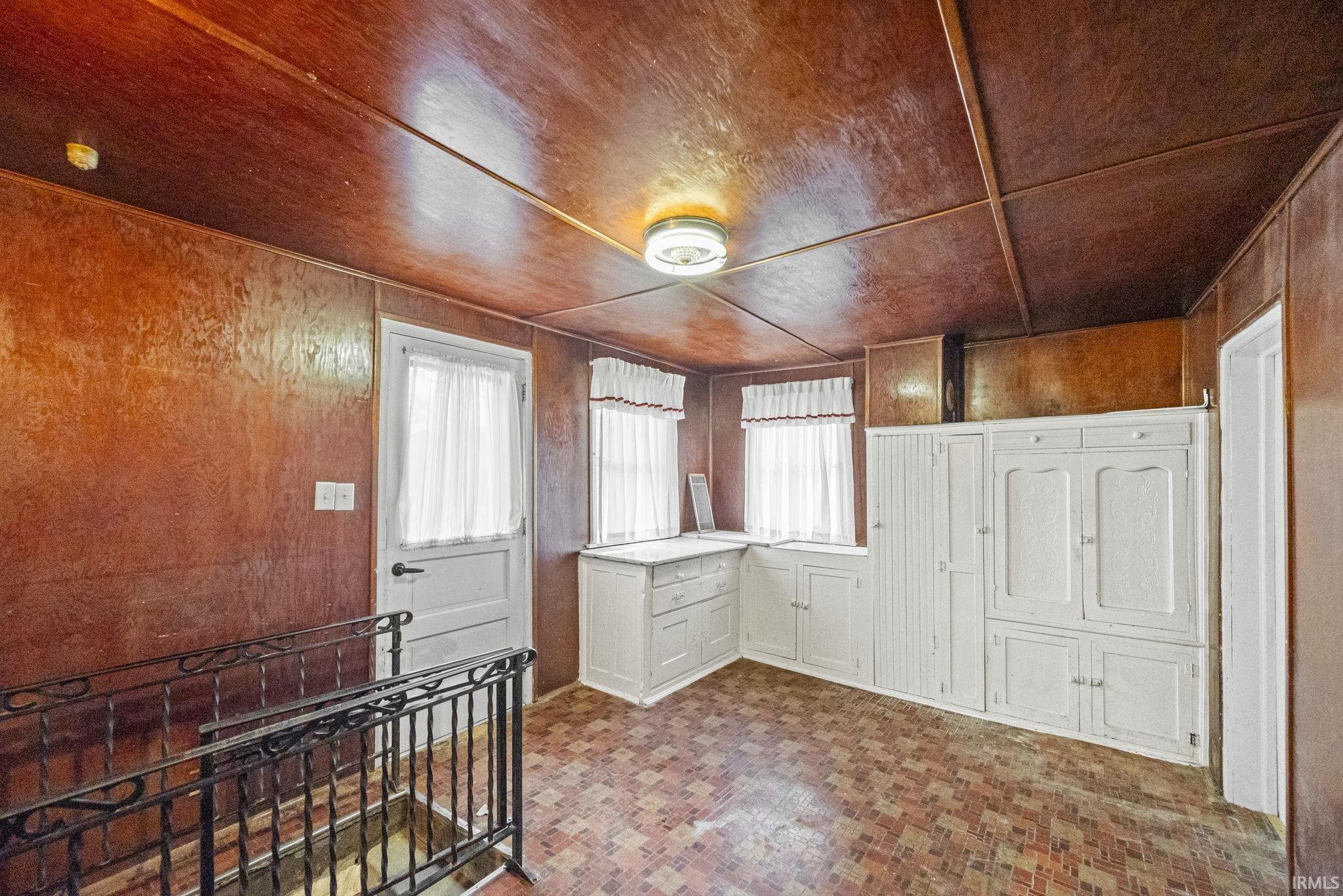 Camden, Indiana 46917, United States, 3 Bedrooms Bedrooms, ,1 BathroomBathrooms,Residential,Active,216941