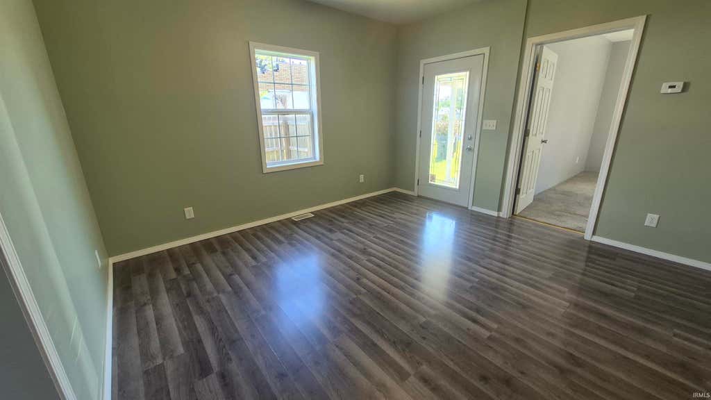 Photo of 625 N Broadway ST, Albany, IN 47320 (MLS # 202623529)