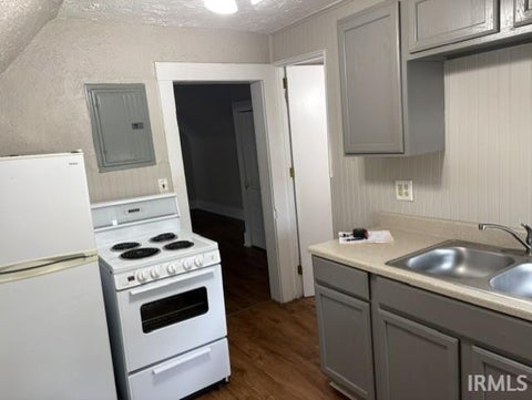 Tiny photo for 831 S Webster Street, Kokomo, IN 46901 (MLS # 202633001)