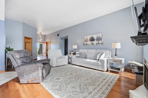 Tiny photo for 8790 N CR 925 W, Alexandria, IN 46001 (MLS # 202622857)