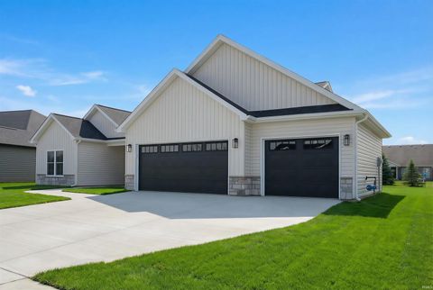 Tiny photo for 2193 Beech Tree Court, Kokomo, IN 46902 (MLS # 202613352)