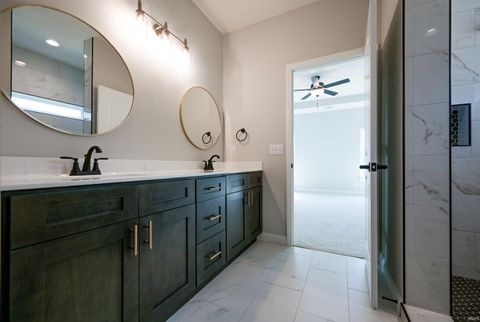 Tiny photo for 2193 Beech Tree Court, Kokomo, IN 46902 (MLS # 202613352)