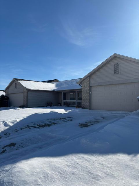 Photo of 2101 Fincastle Way, Lafayette, IN 47909 (MLS # 202549058)