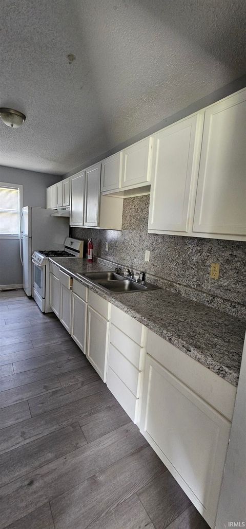 Tiny photo for 2540-2542 N BUCKEYE Street, Kokomo, IN 46901 (MLS # 202509331)