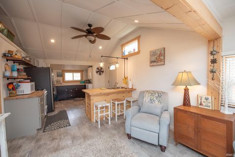 Tiny photo for 10977 N Lower Lakeshore Drive, Monticello, IN 47960 (MLS # 202617867)
