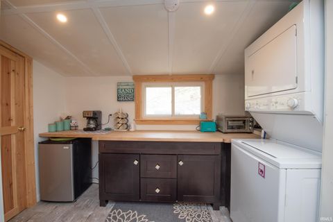 Tiny photo for 10977 N Lower Lakeshore Drive, Monticello, IN 47960 (MLS # 202617867)