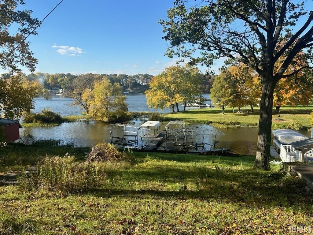 Photo of 10977 N Lower Lakeshore Drive, Monticello, IN 47960 (MLS # 202617867)
