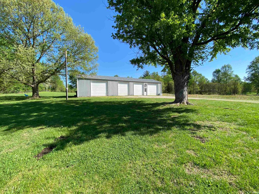 Photo of 5529 E US HWY 50, Bedford, IN 47421 (MLS # 202613902)