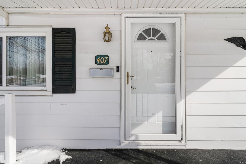 Photo of 407 Westwood Drive, Winchester, IN 47394 (MLS # 202604116)