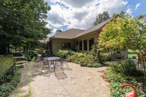 Tiny photo for 2664 Harmony Court, Winona Lake, IN 46590 (MLS # 202635243)