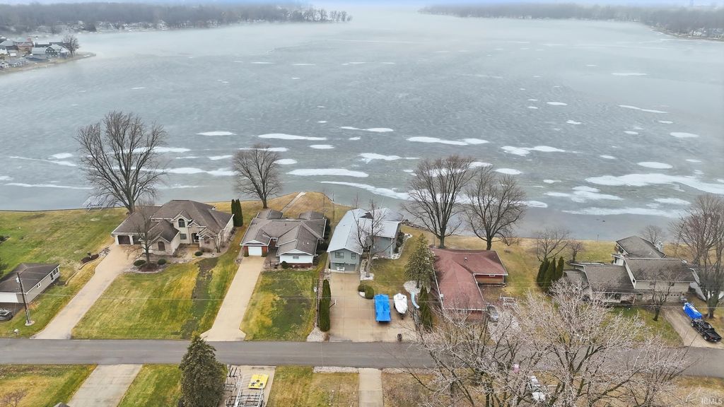 Photo of 26 EMS T13f Lane, Leesburg, IN 46538 (MLS # 202607508)