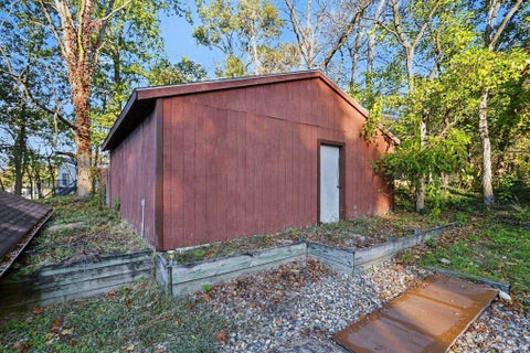 Tiny photo for 10511 Jefferson Road, Osceola, IN 46561 (MLS # 202643535)
