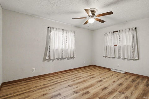 Tiny photo for 10511 Jefferson Road, Osceola, IN 46561 (MLS # 202643535)