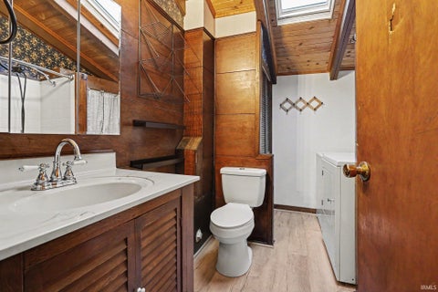 Tiny photo for 10511 Jefferson Road, Osceola, IN 46561 (MLS # 202643535)