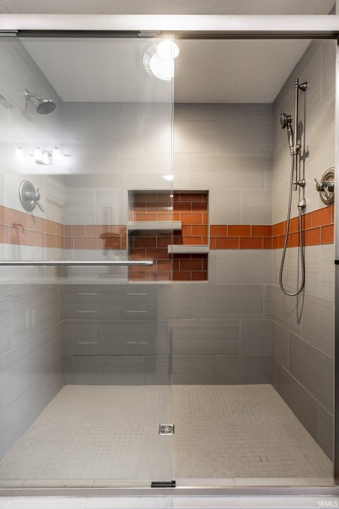 Tiny photo for 273 S Roaring Fork Drive, Bloomington, IN 47401 (MLS # 202605781)