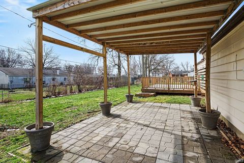 Tiny photo for 4914 Craig Road, South Bend, IN 46614 (MLS # 202609193)