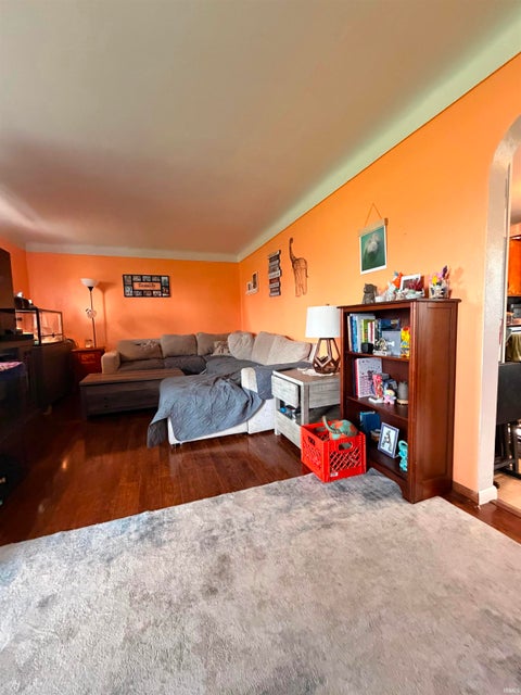 Tiny photo for 2205 S Dixon Road, Kokomo, IN 46902 (MLS # 202629176)