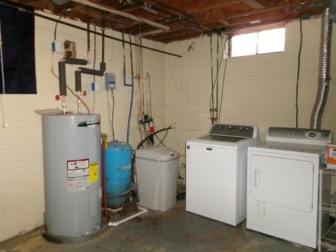 Tiny photo for 866 W State Road 218, Bunker Hill, IN 46914 (MLS # 202600379)