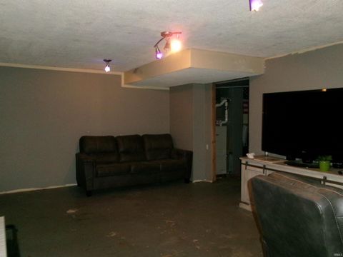 Tiny photo for 866 W State Road 218, Bunker Hill, IN 46914 (MLS # 202600379)