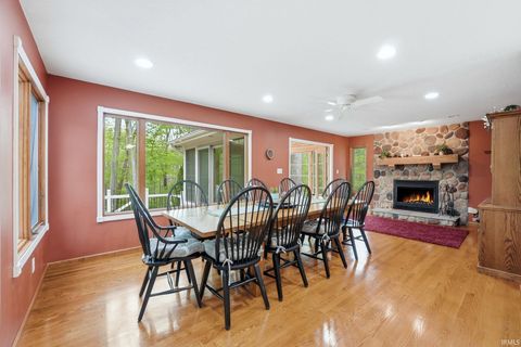 Tiny photo for 2902 Briardale Drive, Fort Wayne, IN 46825 (MLS # 202618350)