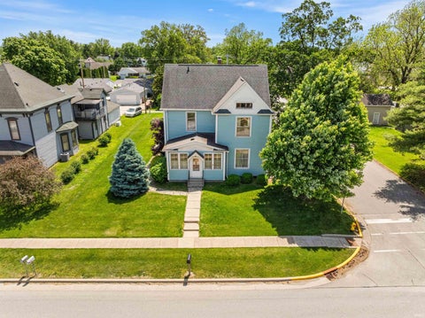 Tiny photo for 601 E 3rd Street, Brookston, IN 47923 (MLS # 202624674)
