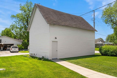 Tiny photo for 601 E 3rd Street, Brookston, IN 47923 (MLS # 202624674)