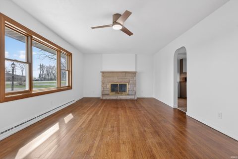 Tiny photo for 236 W 400 South, Kokomo, IN 46902 (MLS # 202609576)