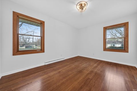 Tiny photo for 236 W 400 South, Kokomo, IN 46902 (MLS # 202609576)