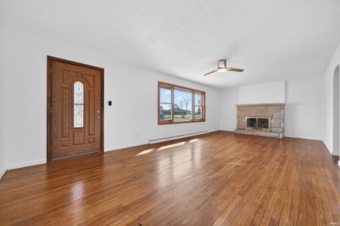 Tiny photo for 236 W 400 South, Kokomo, IN 46902 (MLS # 202609576)