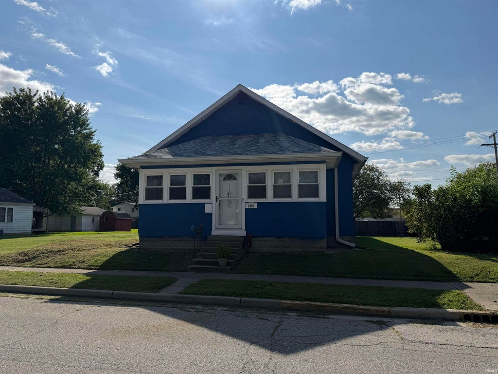 Photo of 1619 N Lindsay Street, Kokomo, IN 46901 (MLS # 202634715)
