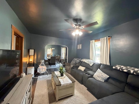Tiny photo for 1619 N Lindsay Street, Kokomo, IN 46901 (MLS # 202634715)