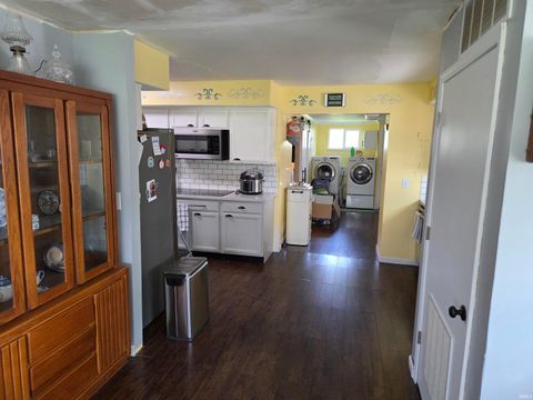 Tiny photo for 2806 W Sycamore Street, Kokomo, IN 46901 (MLS # 202612798)