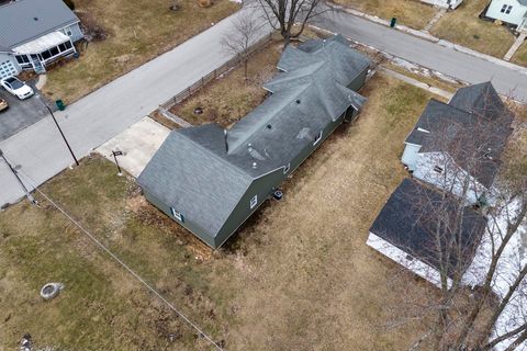 Tiny photo for 314 W Vine Street, Flora, IN 46929 (MLS # 202606057)