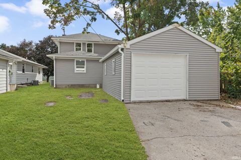 Tiny photo for 1904 Greenbush Street, Lafayette, IN 47904 (MLS # 202540595)