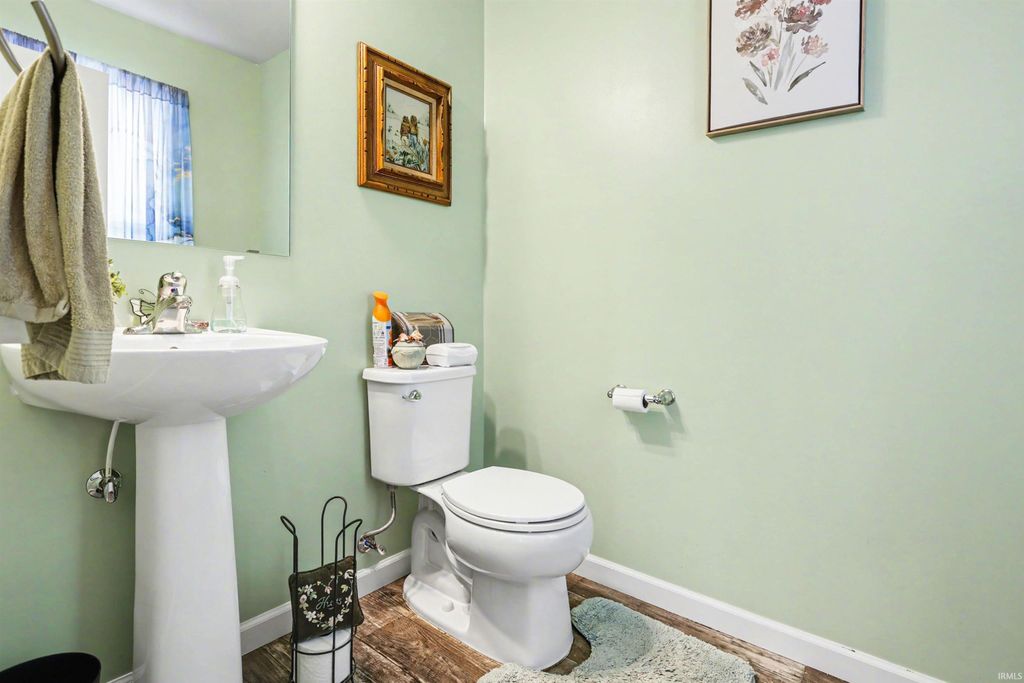 Photo of 10050 Roszalka Court, Granger, IN 46530 (MLS # 202614063)