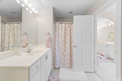 Tiny photo for 1055 N Admirals Pointe Drive, Lafayette, IN 47909 (MLS # 202638230)
