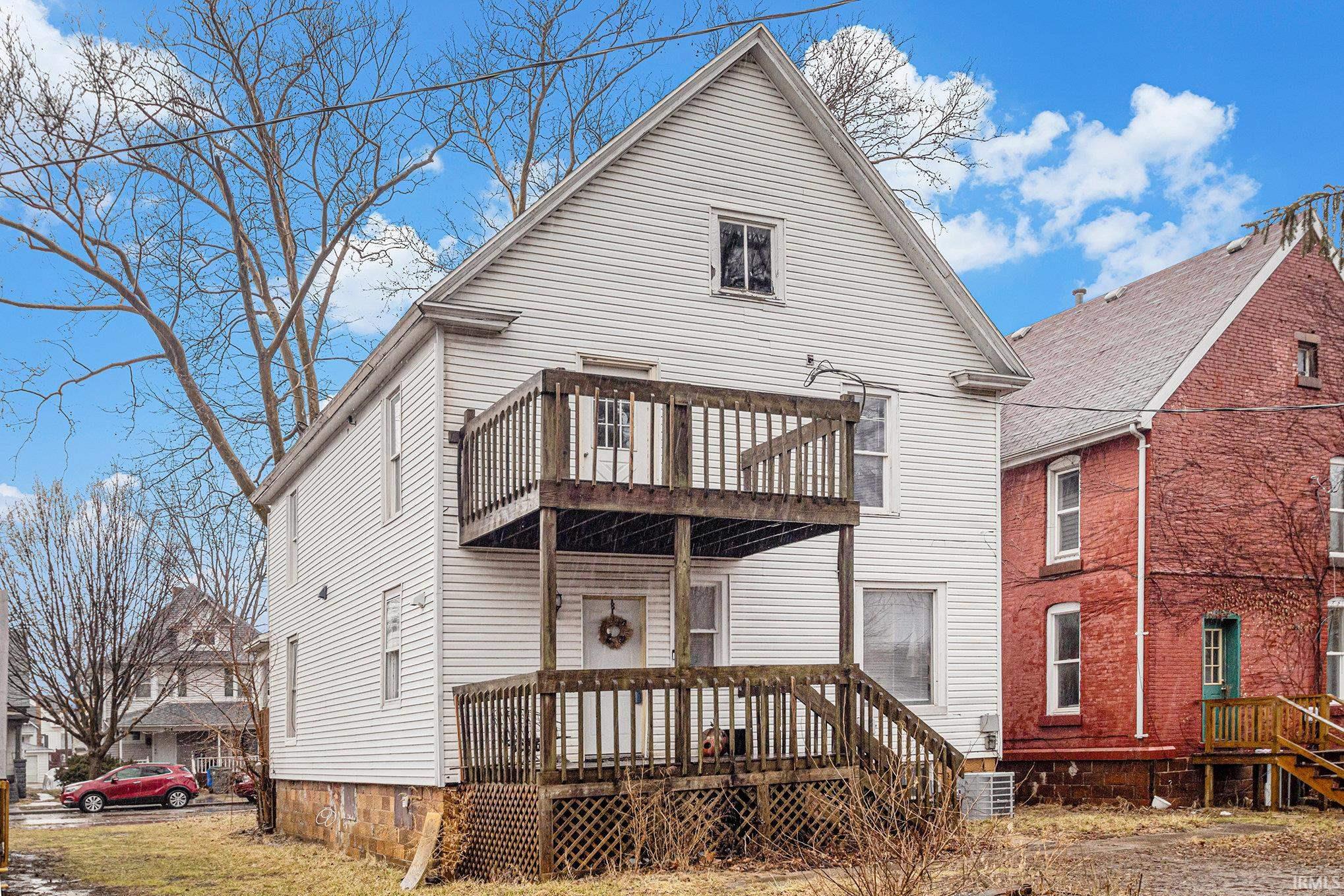 Elkhart, Indiana 46514, United States, 5 Bedrooms Bedrooms, ,2 BathroomsBathrooms,Residential,Active,83762