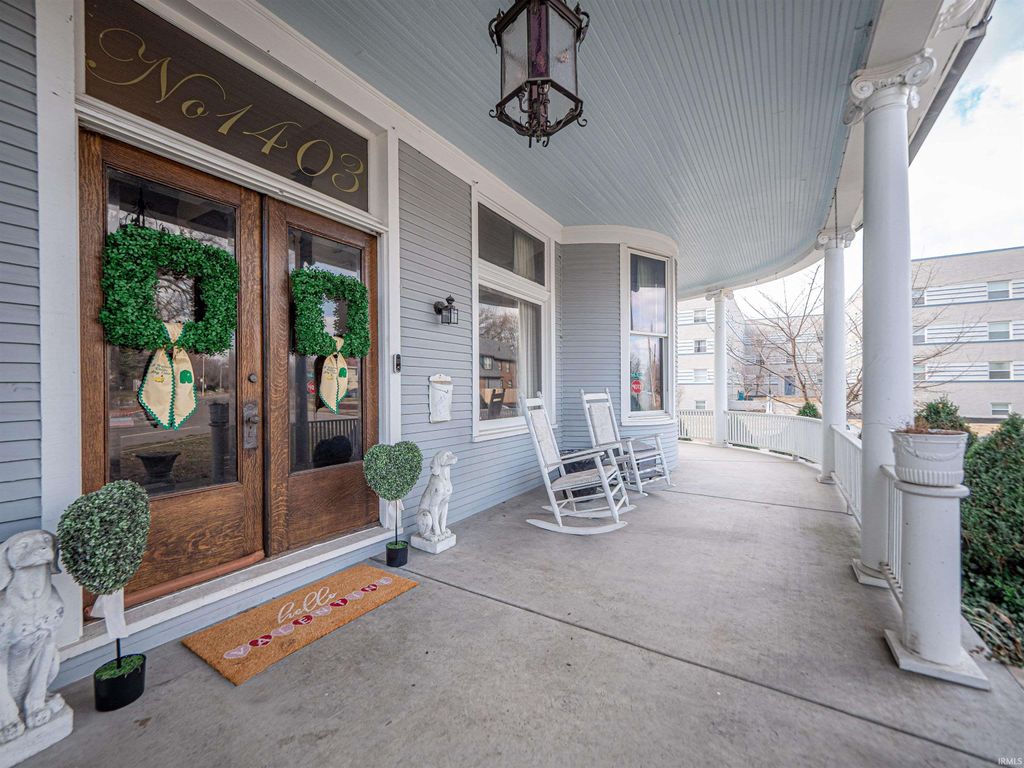 Photo of 1403 SE Second St Street, Evansville, IN 47713 (MLS # 202605556)