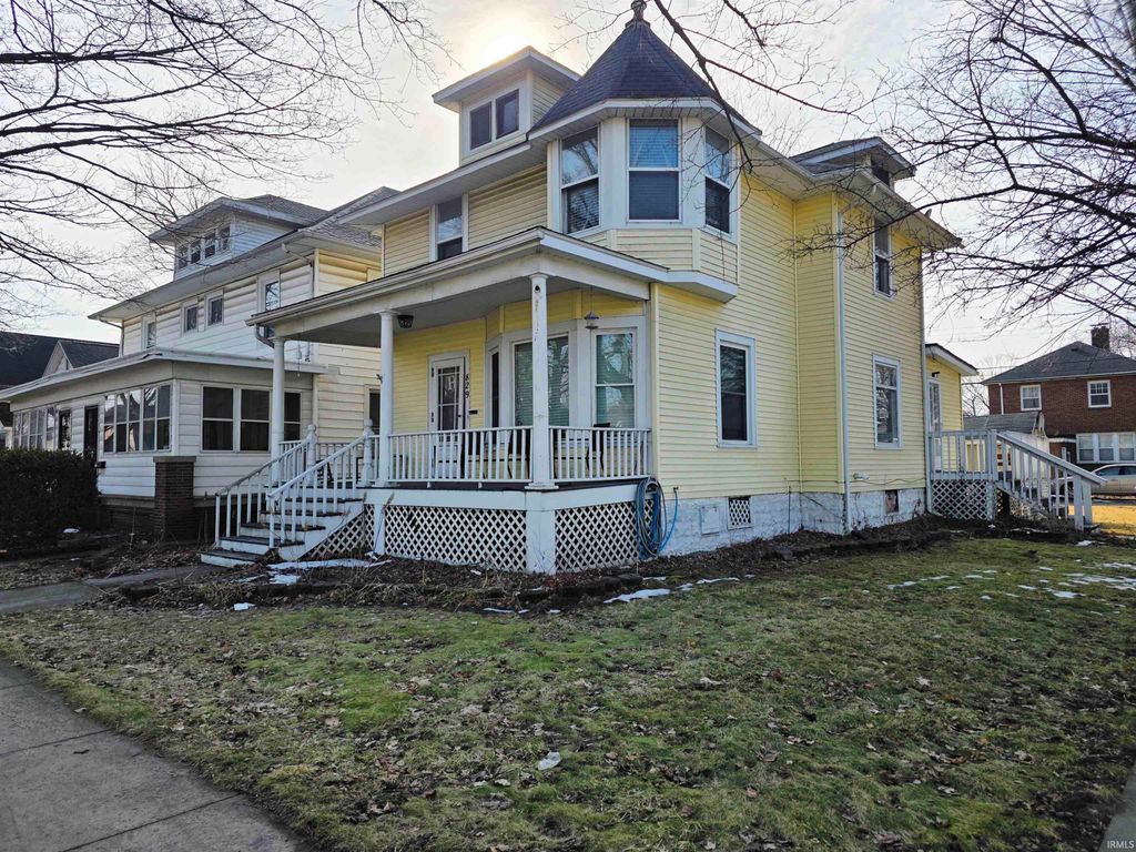 Photo of 829 N Michigan Street, Plymouth, IN 46563 (MLS # 202604881)