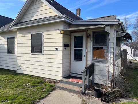 2121 Roger Street, South Bend, IN 46628 - MLS#: 202511845
