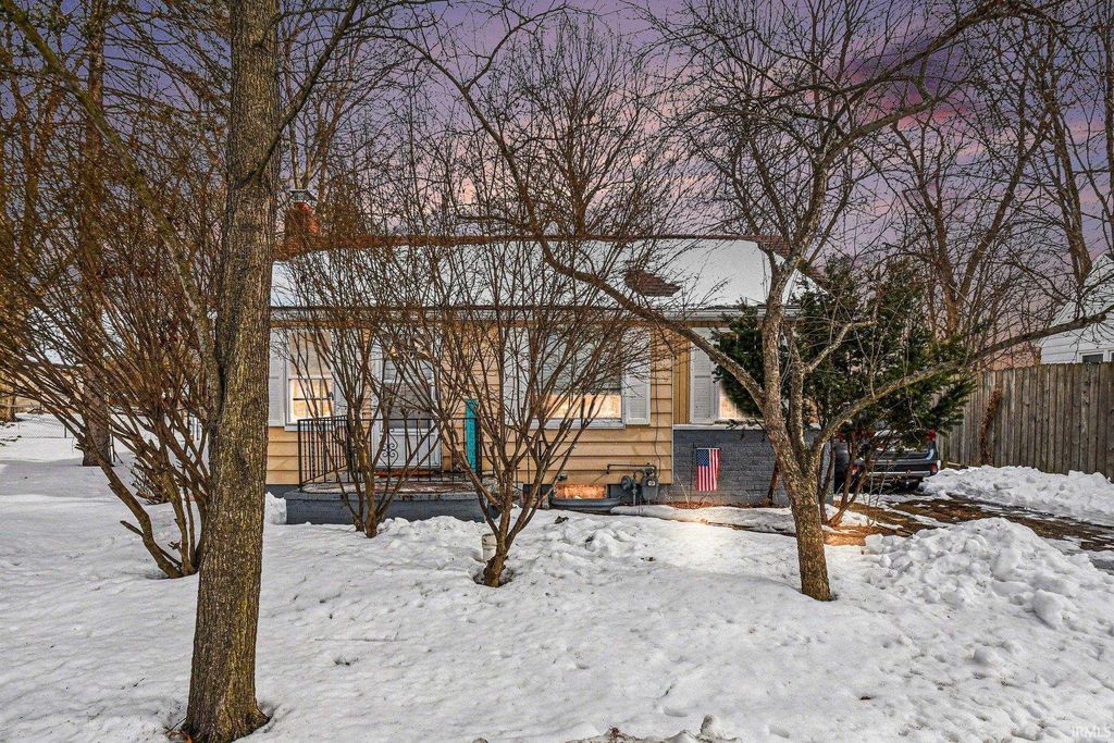 Photo of 52138 Hollyhock Road, South Bend, IN 46637 (MLS # 202604840)