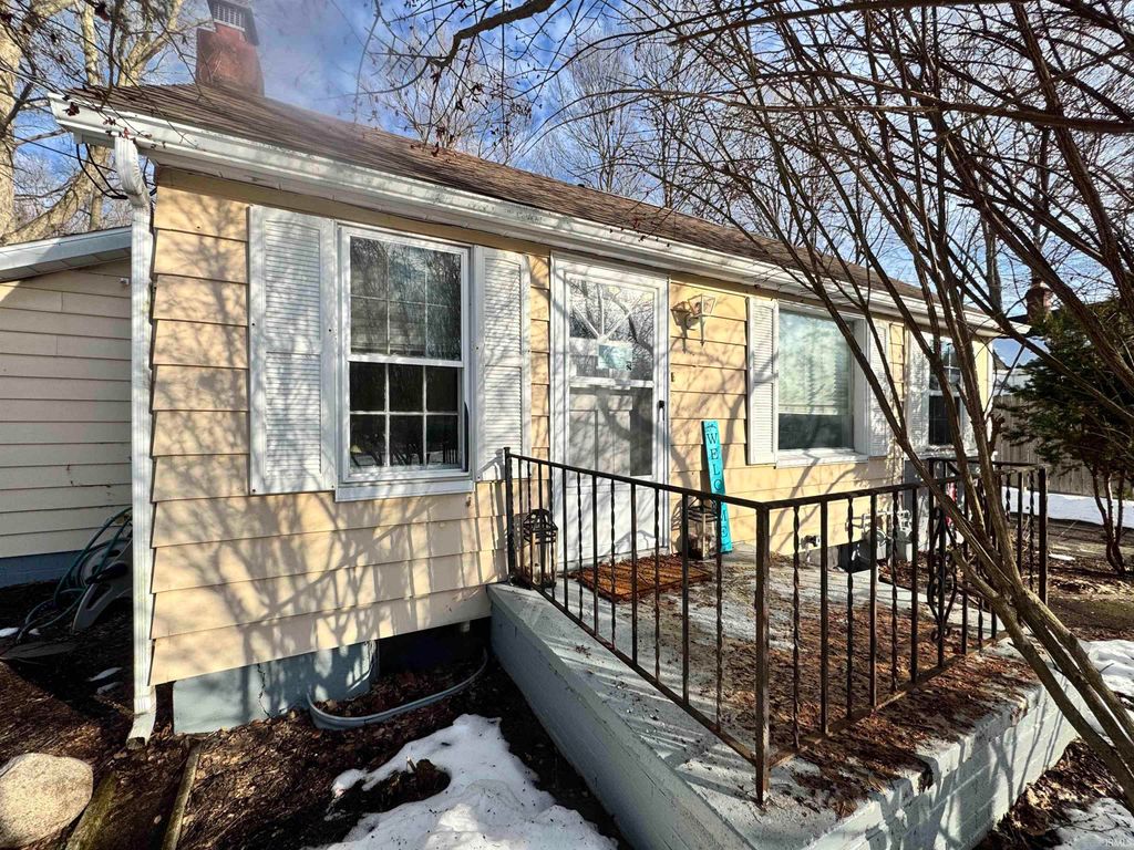 Photo of 52138 Hollyhock Road, South Bend, IN 46637 (MLS # 202604840)