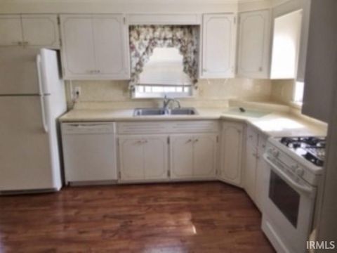Tiny photo for 1910 Kossuth Street #Lower Unit, Lafayette, IN 47905 (MLS # 202619903)